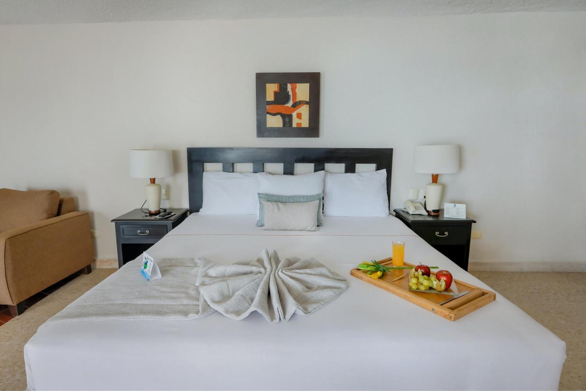מזטלן Best Western Hotel Posada Freeman Zona Dorada מראה חיצוני תמונה