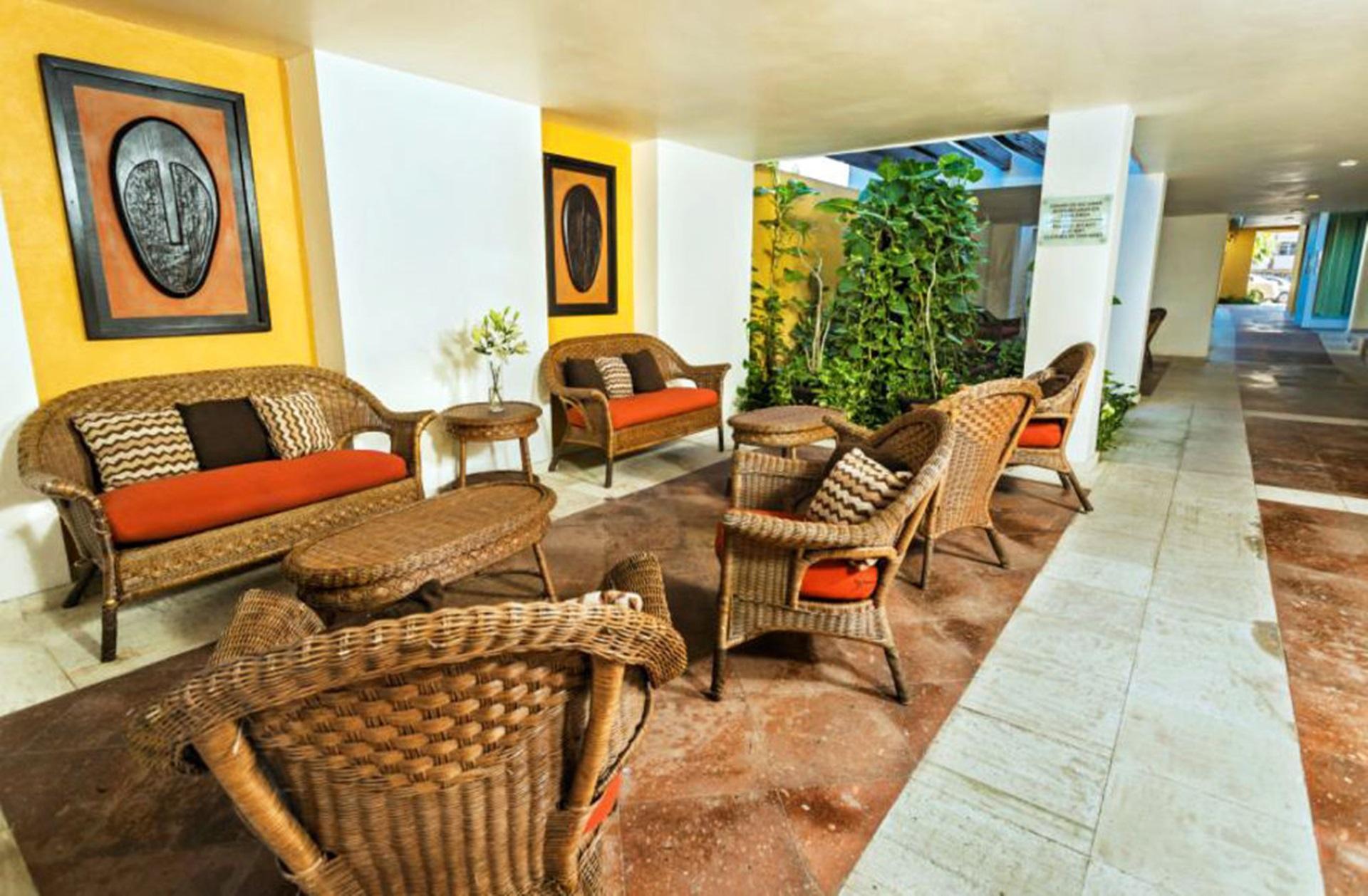 מזטלן Best Western Hotel Posada Freeman Zona Dorada מראה חיצוני תמונה